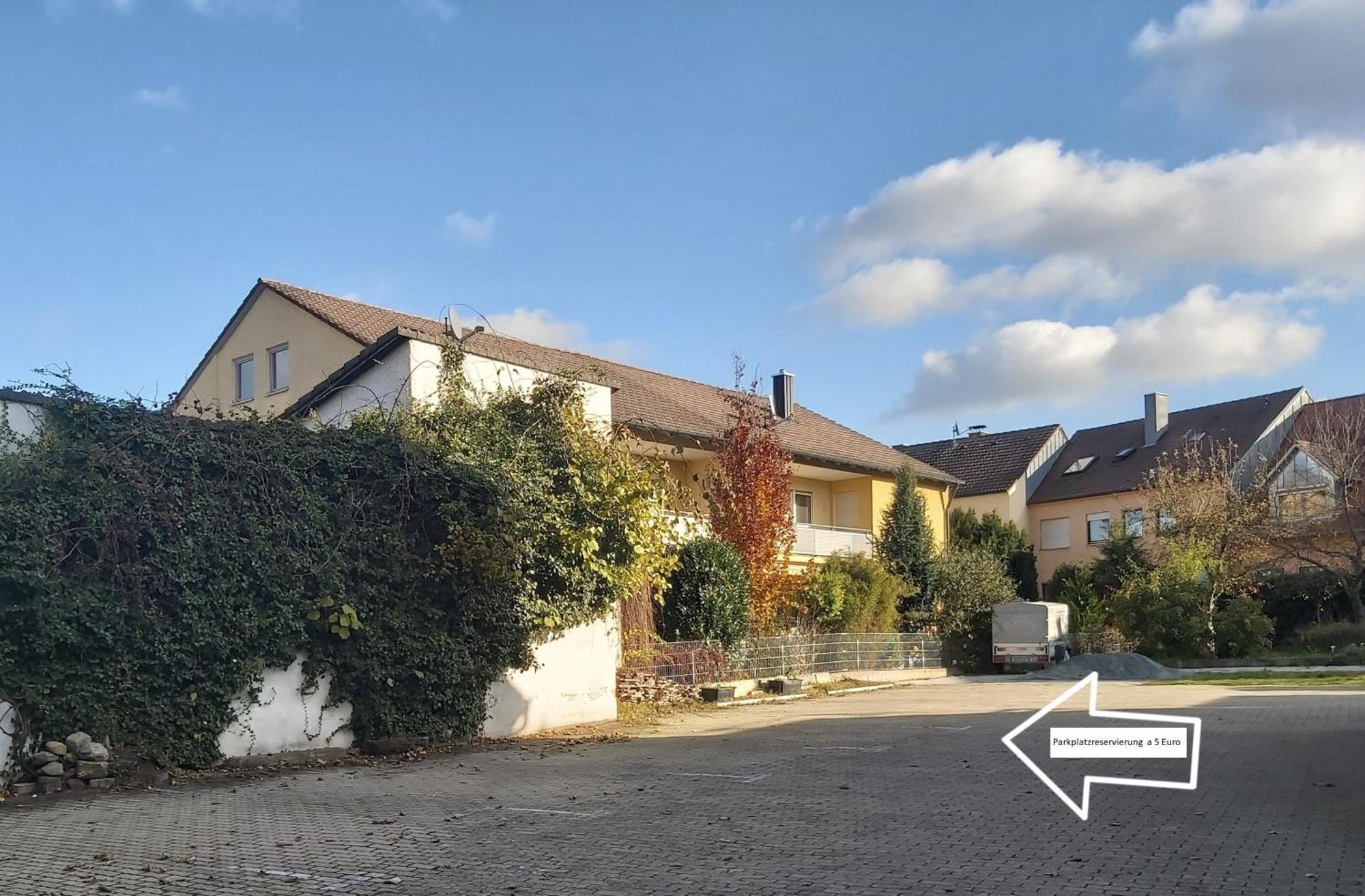 Hotel Garni Und Apartments Zur Krone Hilpoltstein Eksteriør billede