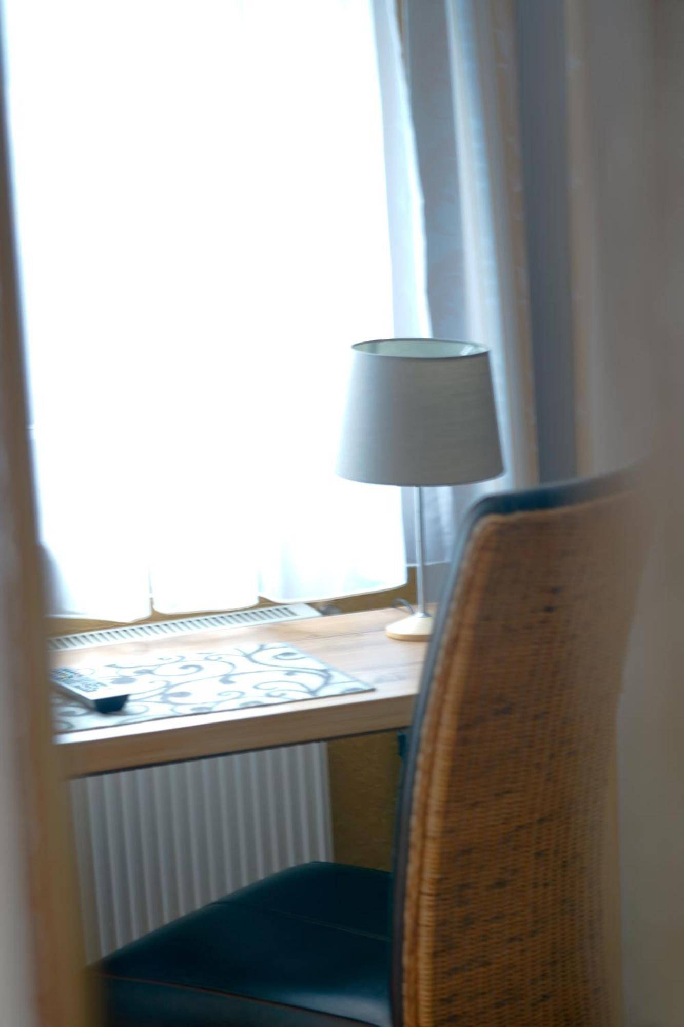 Hotel Garni Und Apartments Zur Krone Hilpoltstein Eksteriør billede