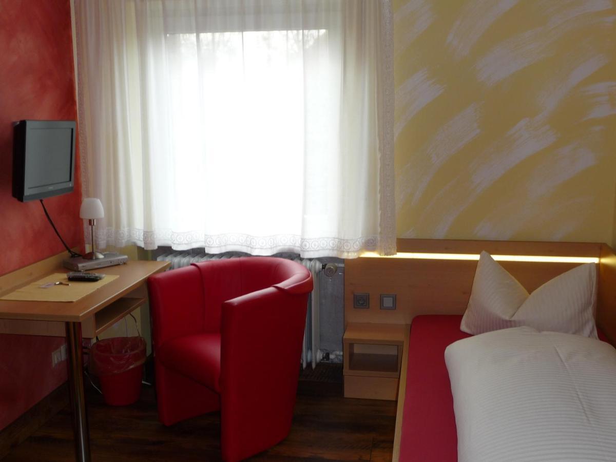 Hotel Garni Und Apartments Zur Krone Hilpoltstein Værelse billede